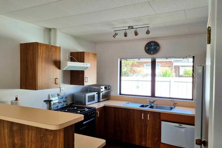 Photo of property in 4/1 Dinniss Avenue, Regent, Whangarei, 0112