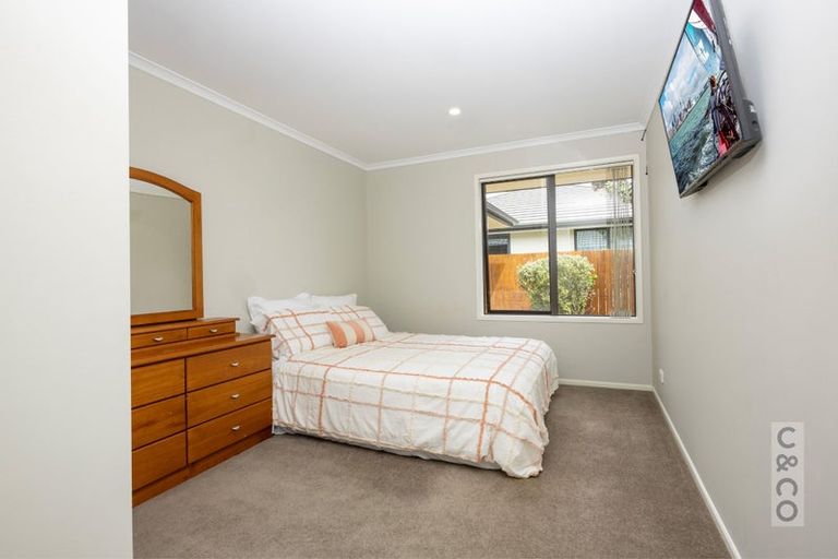Photo of property in 2 Orchard Lane, Huapai, Kumeu, 0810