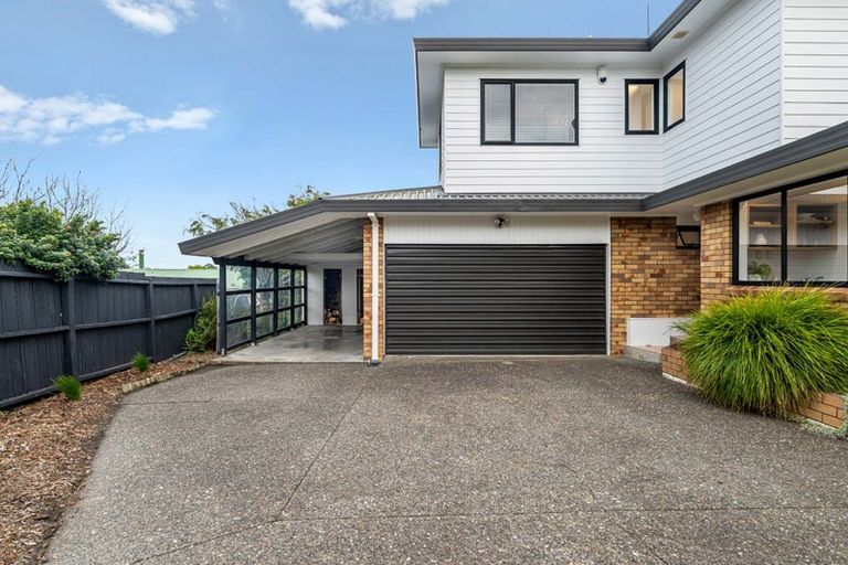 Photo of property in 5 Merlot Heights, Huapai, Kumeu, 0810