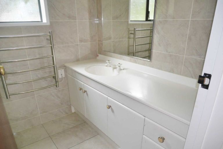 Photo of property in 16 Siska Place, Upper Riccarton, Christchurch, 8041