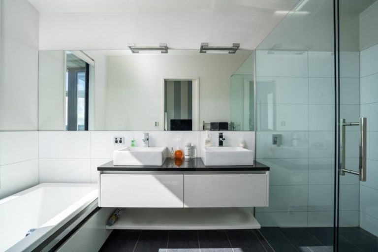 Photo of property in 6/5 The Moorings, Two Mile Bay, Taupo, 3330