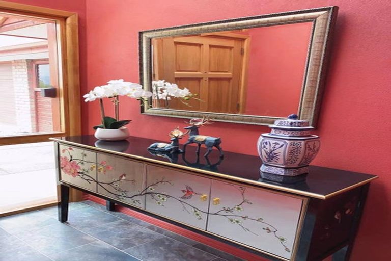 Photo of property in 18 Orchard Road, Wanaka, 9382