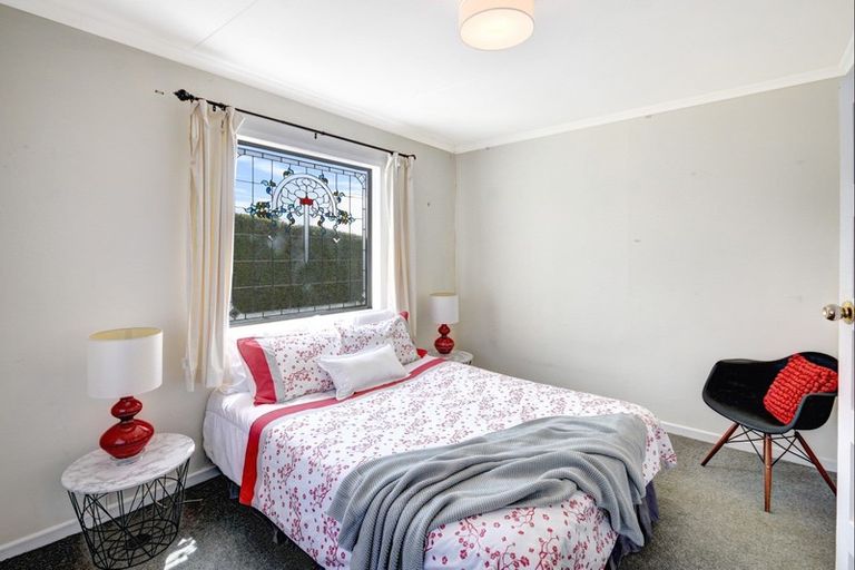 Photo of property in 32 Meadow Street, Mornington, Dunedin, 9011
