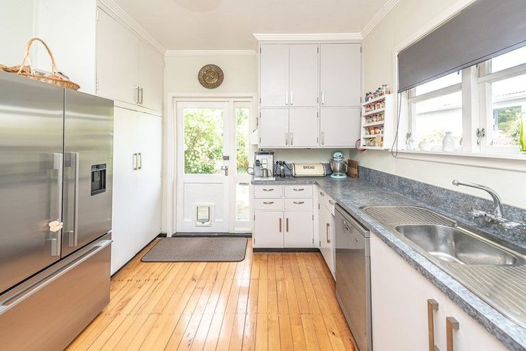 Photo of property in 81 Purnell Street, College Estate, Whanganui, 4500