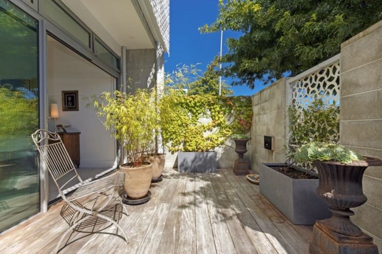 Photo of property in 51a Collingwood Street, Nelson, 7010