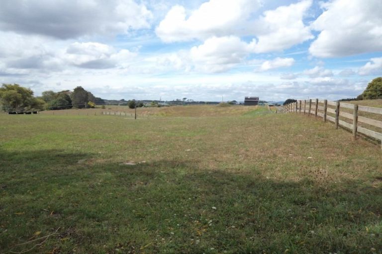 Photo of property in 74a Butchers Bridge Road, Otaua, Waiuku, 2683