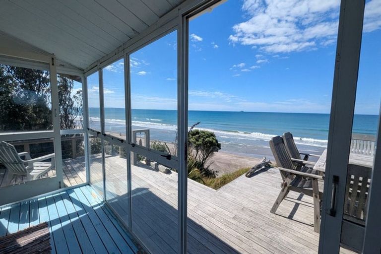 Photo of property in 349 Pukehina Parade, Pukehina, Te Puke, 3189