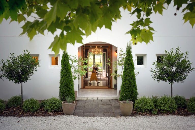 Photo of property in 108 Mcdrurys Road, Halswell, Christchurch, 7674