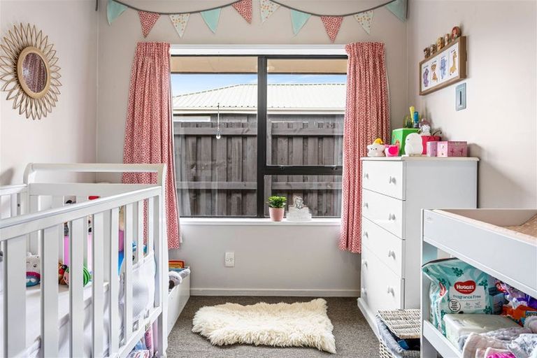 Photo of property in 1/276 Pine Avenue, South New Brighton, Christchurch, 8062