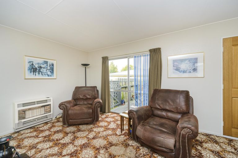 Photo of property in 68 Carter Crescent, Awapuni, Palmerston North, 4412