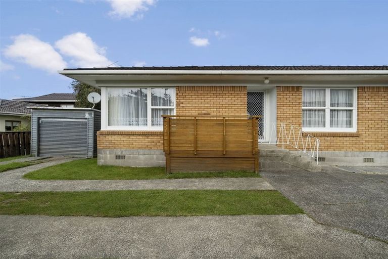 Photo of property in 4/769 Beach Road, Browns Bay, Auckland, 0630
