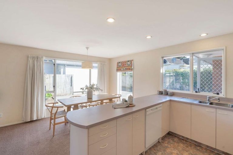 Photo of property in 2b Smartlea Street, Hoon Hay, Christchurch, 8025