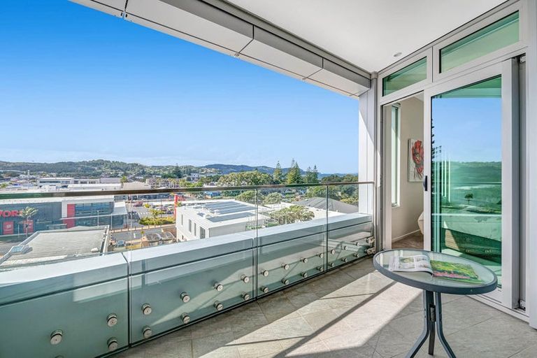 Photo of property in 507/11 Tamariki Avenue, Kelston, Auckland, 0602