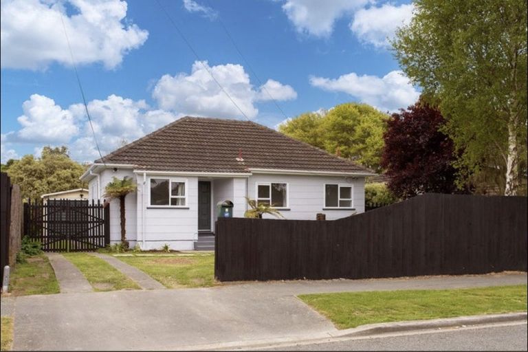 Photo of property in 6 Riselaw Street, Mairehau, Christchurch, 8013