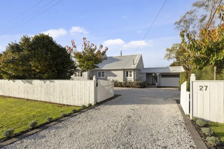 Photo of property in 27 Maclaren Street, Maymorn, Upper Hutt, 5018