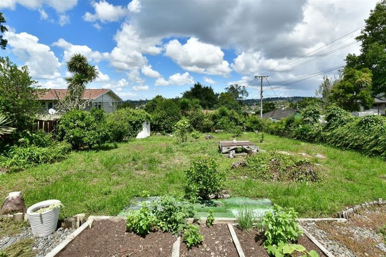 Photo of property in 60 Carlisle Road, Browns Bay, Auckland, 0630