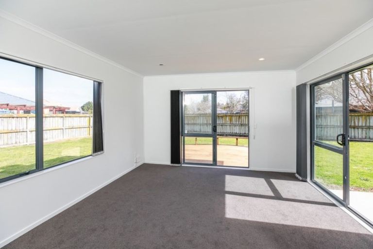 Photo of property in 4 Twickenham Place, Nawton, Hamilton, 3200