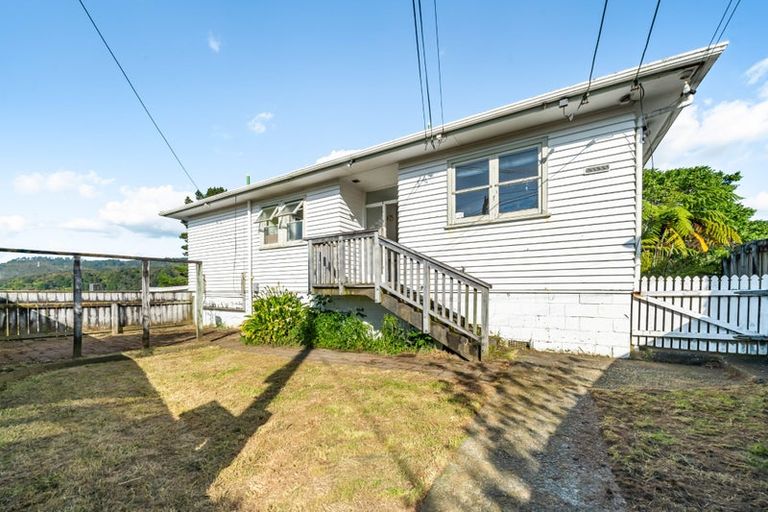 Photo of property in 26-26a Amundsen Grove, Stokes Valley, Lower Hutt, 5019