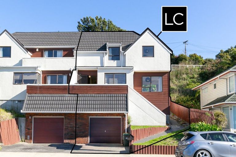 Photo of property in 107 Main Road, Tawa, Wellington, 5028