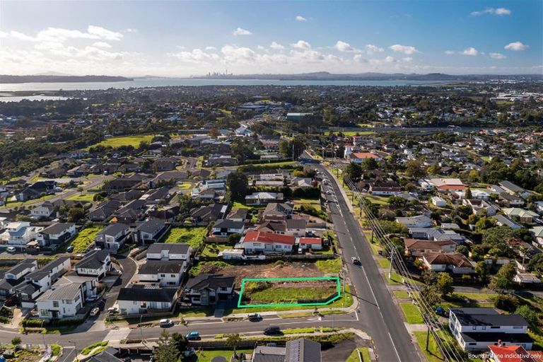 Photo of property in 78 Royal Road, Massey, Auckland, 0614