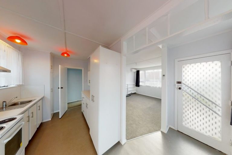 Photo of property in 111 Puriri Street, Gonville, Whanganui, 4501