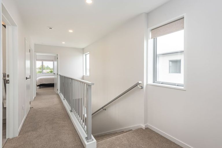 Photo of property in 9 Kakapo Lane, Redwood, Christchurch, 8051