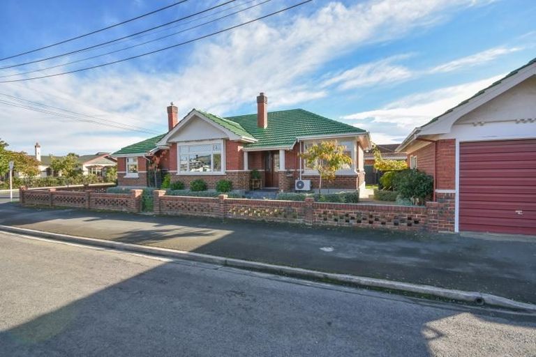 Photo of property in 2 Ayr Street, Mosgiel, 9024