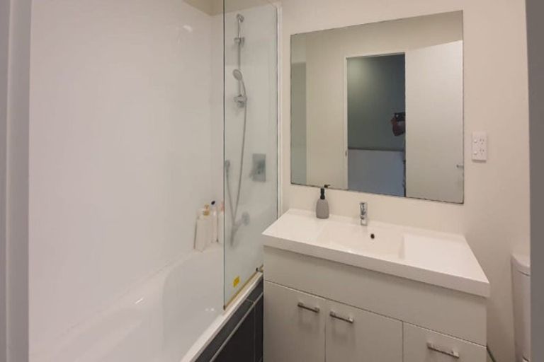 Photo of property in 61 Grove Road, Papakura, 2110