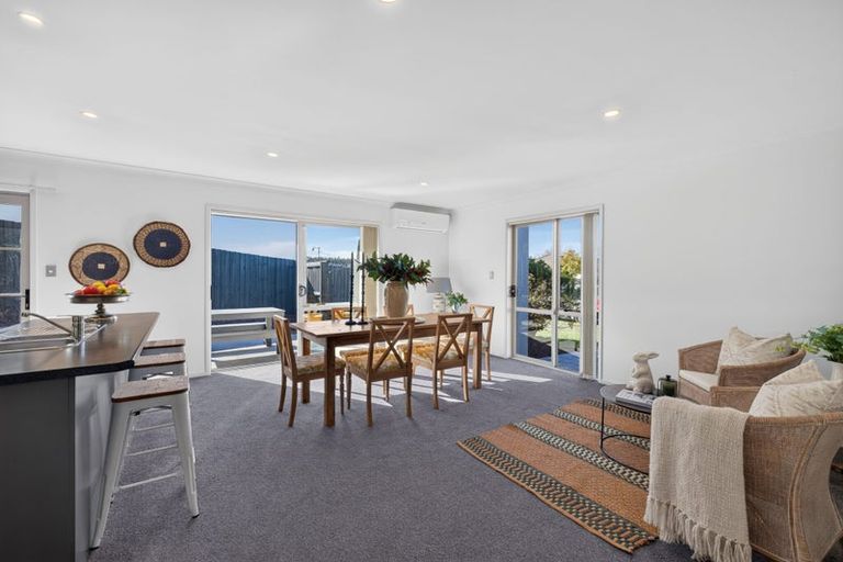 Photo of property in 43 Puhara Avenue, Parklands, Christchurch, 8083