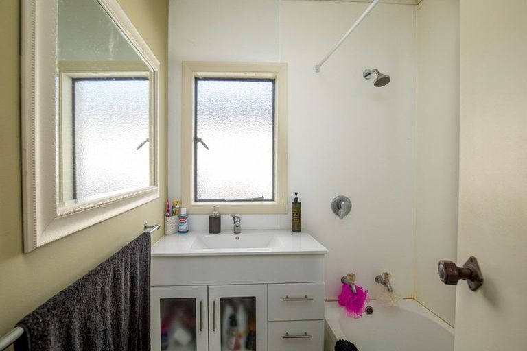 Photo of property in 22 Marslin Street, Alexandra, 9320