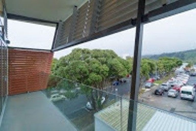Photo of property in Urbis Apartments, 5/5 Raroa Road, Hutt Central, Lower Hutt, 5010