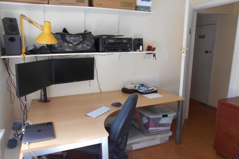 Photo of property in 23 Raroa Road, Kelburn, Wellington, 6012