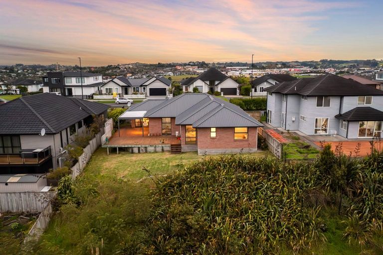 Photo of property in 81 Manuel Road, Silverdale, 0932