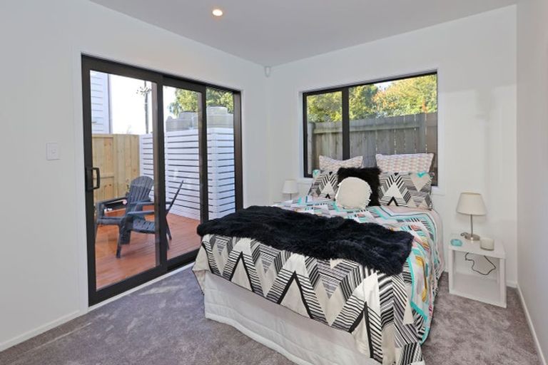 Photo of property in 538b Swanson Road, Ranui, Auckland, 0612