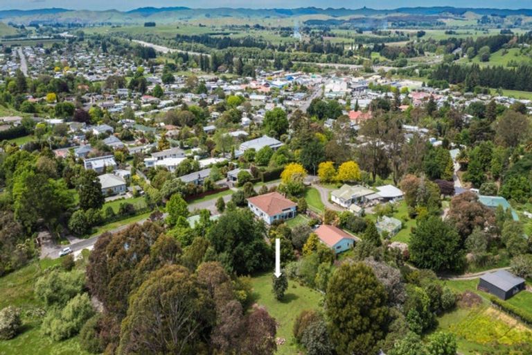 Photo of property in 20 Windsor Road, Waipawa, 4210
