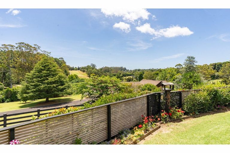 Photo of property in 20 Access Heights, Kerikeri, 0230
