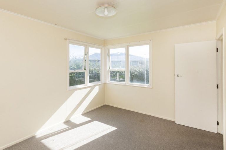 Photo of property in 16 Ropata Street, Kaiti, Gisborne, 4010
