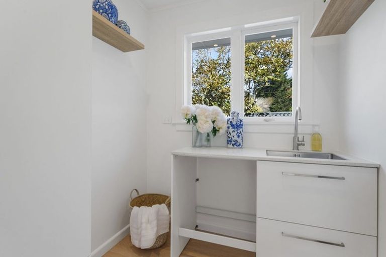 Photo of property in 69 Wakefield Avenue, Sumner, Christchurch, 8081