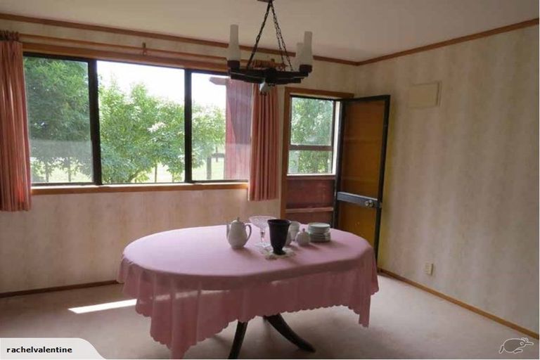 Photo of property in 104 Cemetery Road, Wainui, Silverdale, 0992