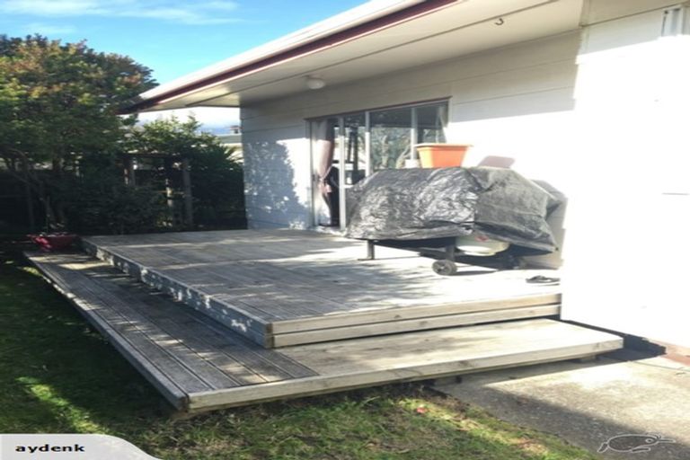 Photo of property in 14b Cypress Grove, Paraparaumu, 5032