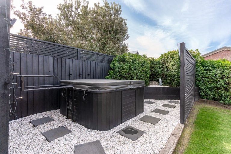 Photo of property in 32 Brookside Road, Rolleston, 7614