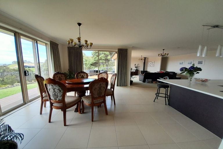 Photo of property in 19b Kowhai Road, Wainui, Silverdale, 0992