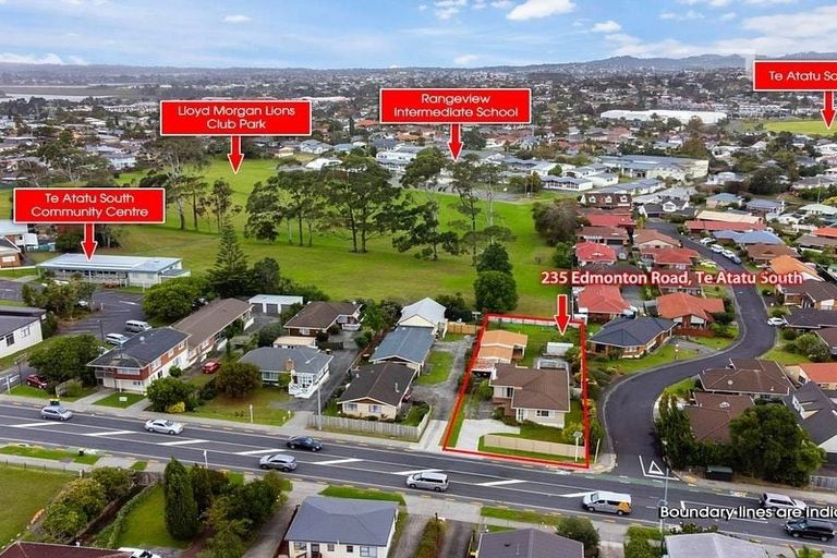 Photo of property in 235 Edmonton Road, Te Atatu South, Auckland, 0610