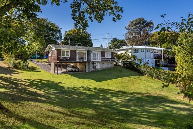 Photo of property in 20 Lake Road, Northcote, Auckland, 0627