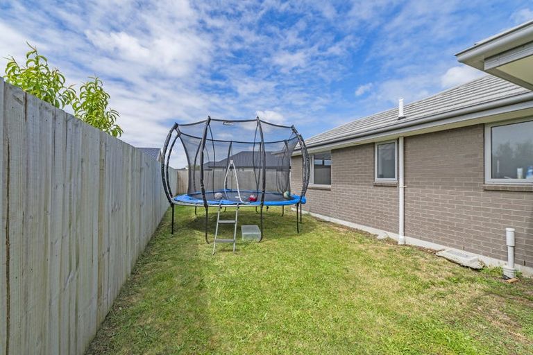 Photo of property in 52 Lucca Crescent, Rolleston, 7615