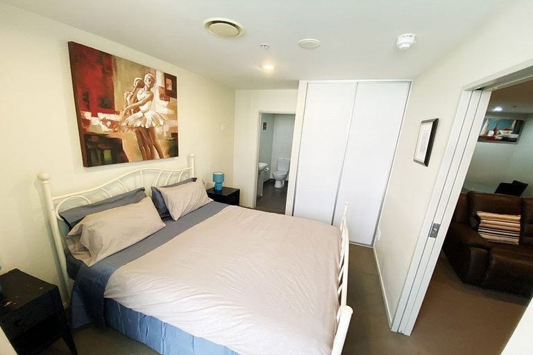 Photo of property in Proximity Apartments, 205/17 Osterley Way, Manukau, Auckland, 2104