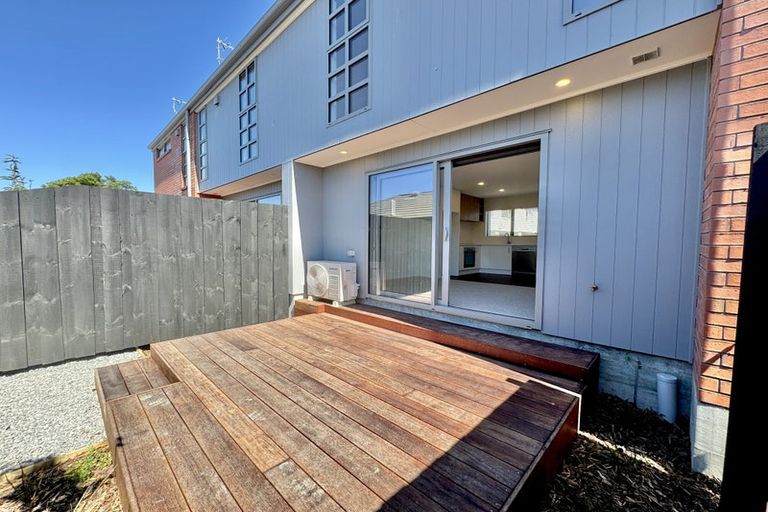 Photo of property in 10/95 Olliviers Road, Phillipstown, Christchurch, 8011