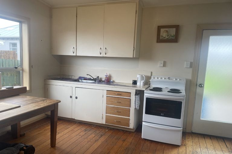 Photo of property in 4 Rathmore Street, West End, Timaru, 7910