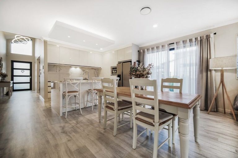 Photo of property in 54 Siren Street, Wainui, 0932