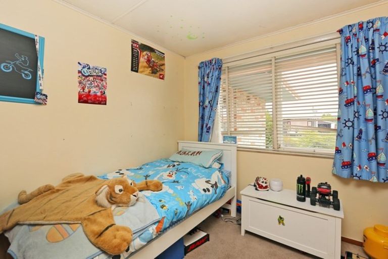 Photo of property in 1403 Warwick Place, Mayfair, Hastings, 4122